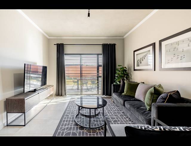 3 BEDROOM APARTMENT FOR SALE IN RIETVALLEIRAND